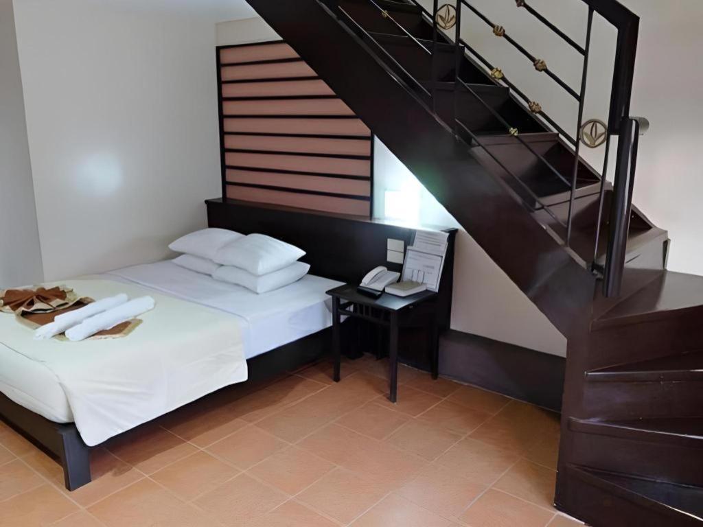 La Carmela De Boracay Hotel Balabag  Exterior photo